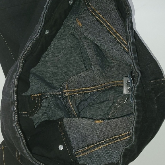 Chadwicks shorts women’s size 6 Bermuda length black demin pull-on elast… - Picture 11 of 16